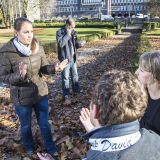 Menschen Kontrolle im Park