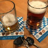 Oktoberfest Bier und Schlüssel