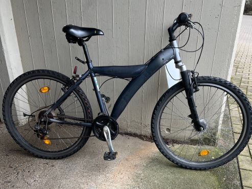 Wem gehört dieses Mountainbike?