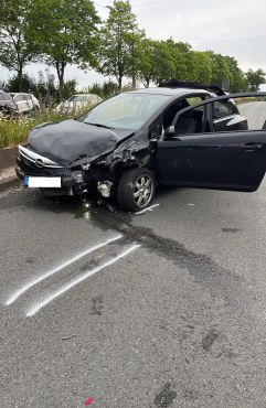 Beschädigter Unfallwagen